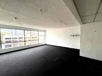 Oficina en Venta con Parqueadero | Av 10 de Agosto y Nn. Uu — imagen 3