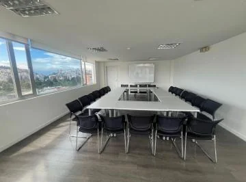 Vendo Oficina en Edificio Corporativo y Moderno Sector Carolina — imagen 5