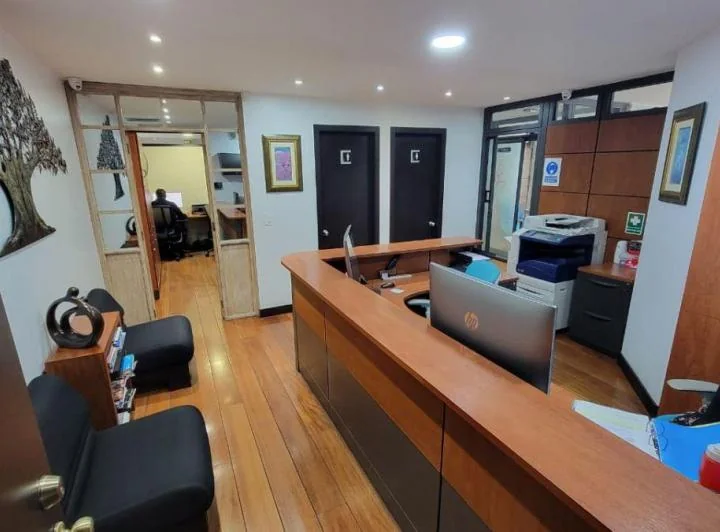 Oficina en Venta / Sector Republica de El Salvador / 133 m / Quito. Provincia de Pichincha — imagen 1