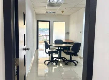 De Oportunidad. Kennedy Norte Edificio Corporativo Vendo Oficina de 50 m² Remodelada, Guayas — imagen 3