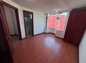 De Venta Hermosa Casa de 5 Dorm. en La Urbanizacion El Condado — imagen 2