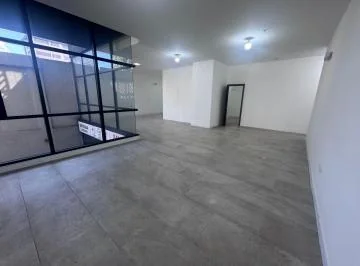 Local Comercial en Venta 199 M² 6 Diciembre y Gaspar de Villarroel — imagen 3