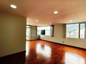 Quito Tenis - Departamento en Venta - 3 Dorm. — imagen 4