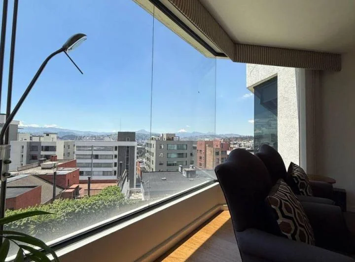 Departamento de 4 Habitaciones - en Venta - Quito Tenis - 371 m² — imagen 1