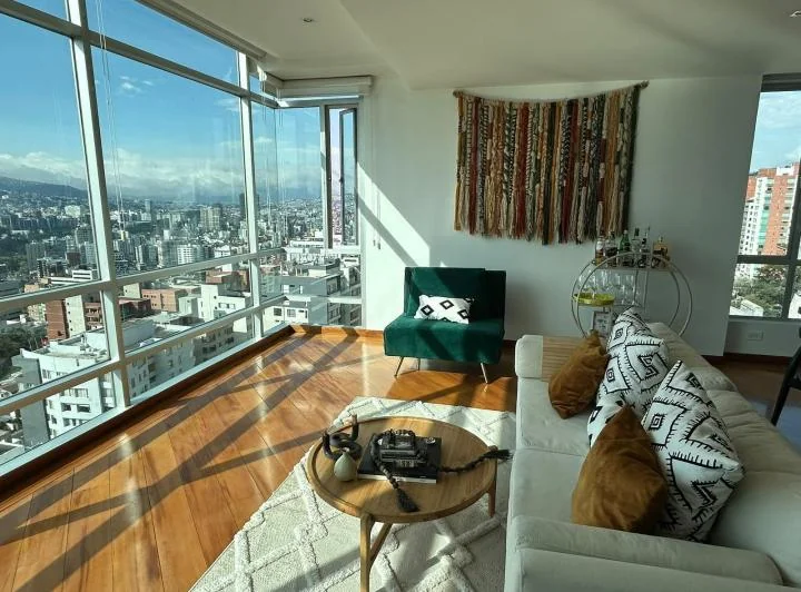 Departamento Venta/renta Gonzalez Suarez — imagen 1