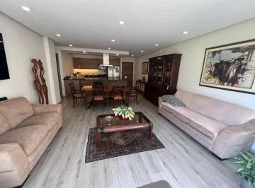 Venta, Amplio Departamento Ruta Viva con Jardín — imagen 3