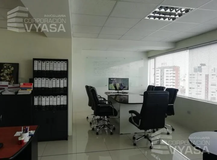 Carolina - Linda Oficina de Venta de 53.5 m² — imagen 1