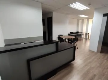 Venta Oficina con Vista en La Carolina — imagen 5