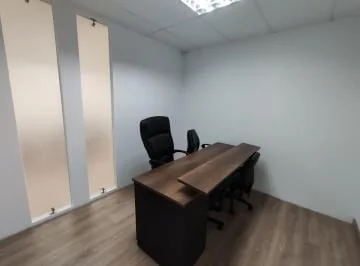 Venta Oficina con Vista en La Carolina — imagen 3