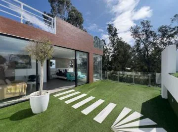 Vendo Espectacular Penthouse Duplex en San Juan de Cumbaya — imagen 4