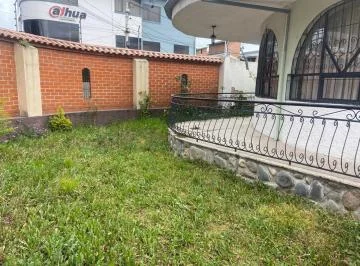 Terreno Esquinero en Venta. Av Américas, Azuay — imagen 2
