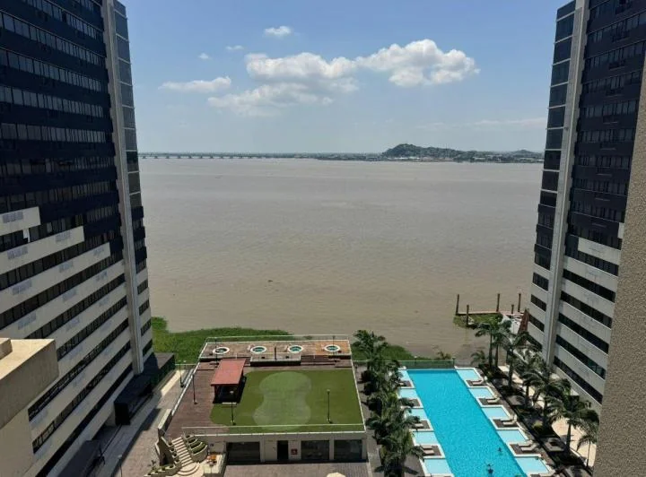 Puerto Santana, Spazio Departamento en Venta 3 Dorm., Guayas — imagen 1