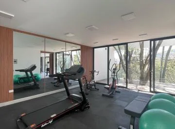 Ira Departamento en Cumbayá, Dos Habitaciones con Balcón y Jardin — imagen 2
