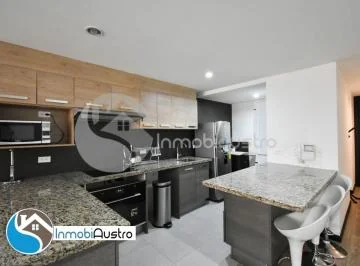 Av Primero de Mayo, Venta de Departamento 03 Dorm., Azuay — imagen 2