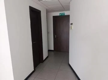 The Point, Puerto Santa Ana, Vendo Oficina con Estacionamiento. Guayas — imagen 2