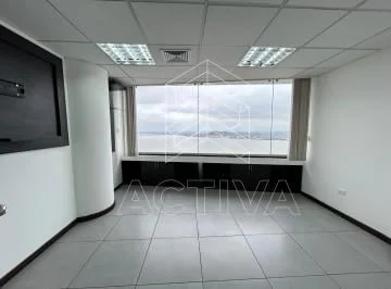 Oficina en Renta y Venta con Vista Directa Al Rio en El Edificio The Point, Guayas — imagen 3
