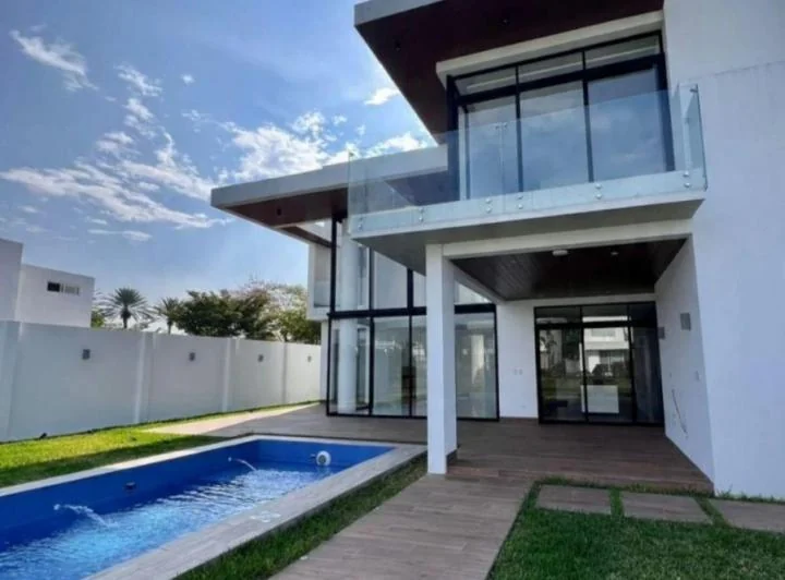 Mocoli Urbanizacion Blue Bay Casa Al Algo en Venta, Guayas — imagen 1