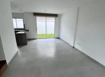 Venta Hermosa Casa de Diseño Moderno 3 Dorm. con Terraza Conocoto Valle de Los Chillos — imagen 4