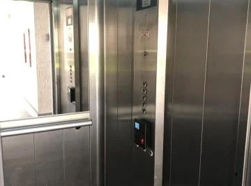 Vendo Dúplex Moderno a Dos Cuadras del Parque de Cumbayá — imagen 3
