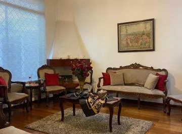 Casa en Venta con Area Verde. Centro de Cuenca, Azuay — imagen 3