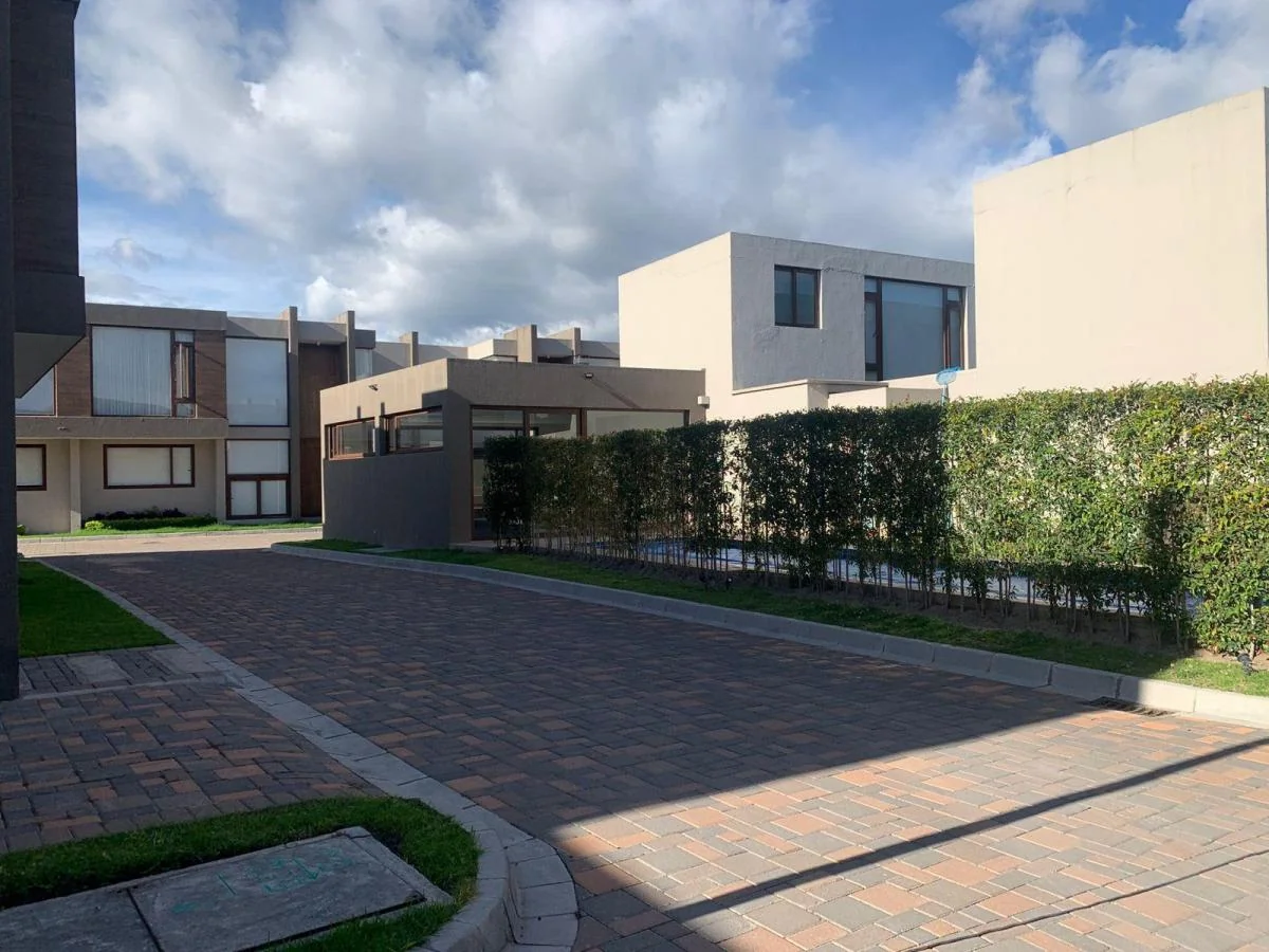 Venta Casa 187 m² Cumbayá Santa Ines en Conjunto — imagen 4