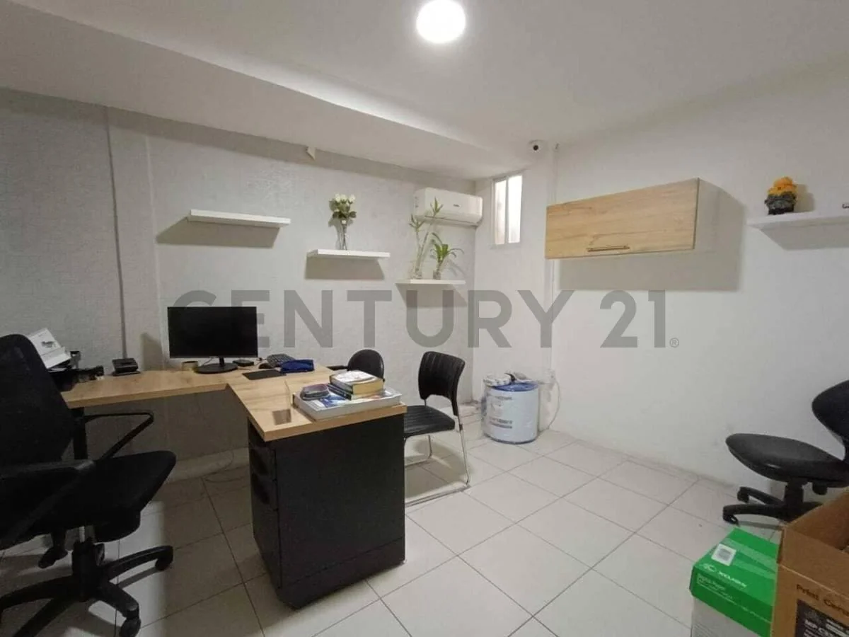 Venta de Oficina en Urdesa Central, Guayas — imagen 5