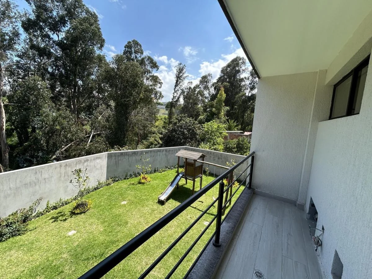 Venta Departamento 2 D La Morita Tumbaco — imagen 2