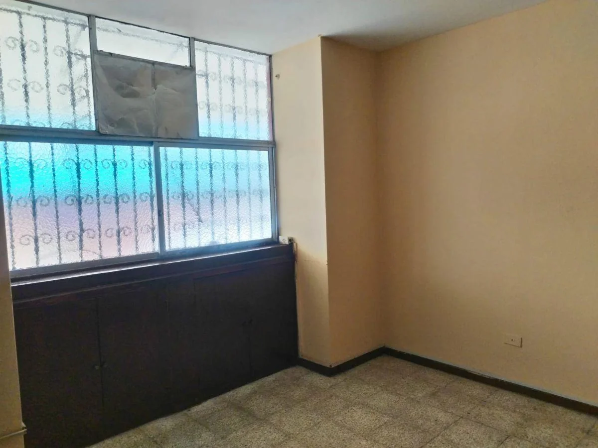 Oficina Comercial de 33 m² en Venta y Alquiler, Edificio Atlas, en Centro de Guayaquil, Guayas — imagen 2