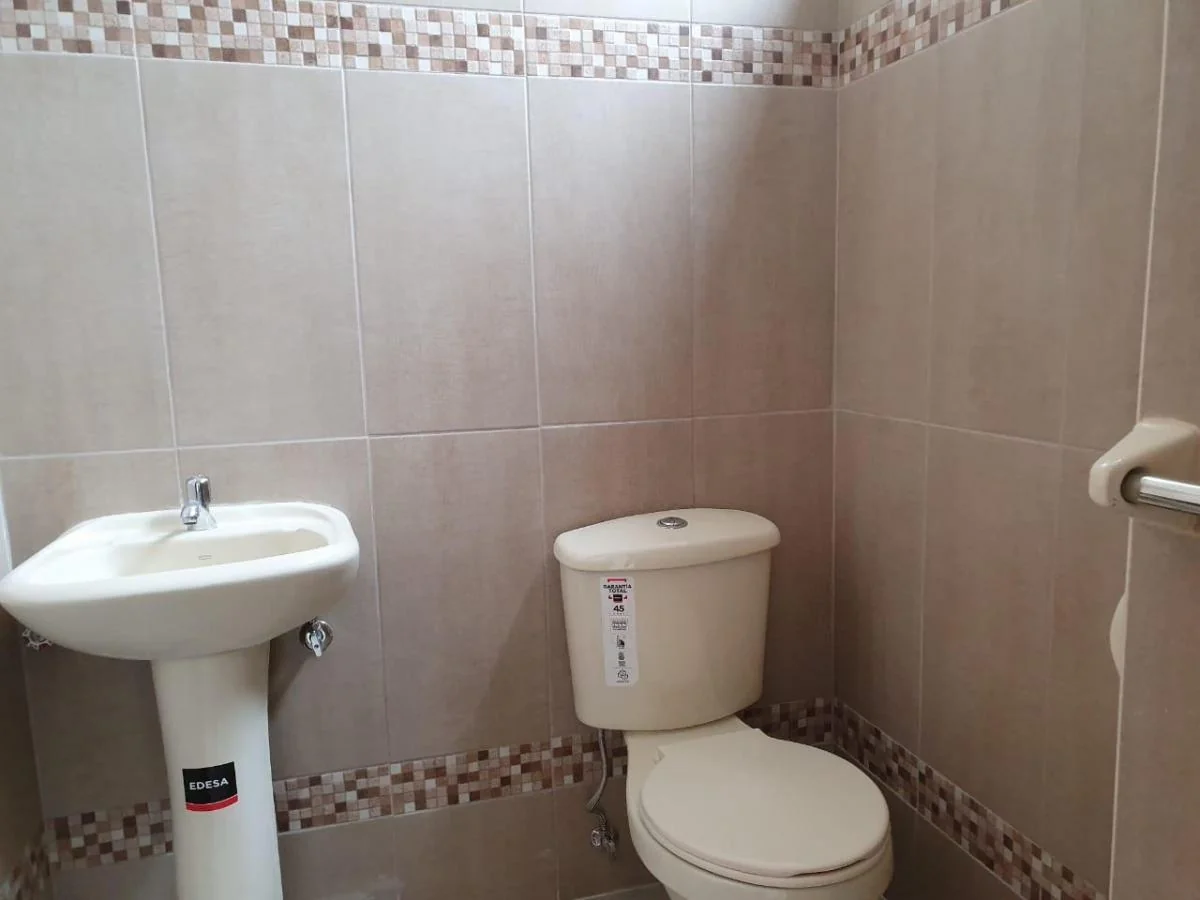 Kennedy Norte - Condominio San José - Vendo Oficina - Frente - Parque Lineal, Guayas — imagen 2