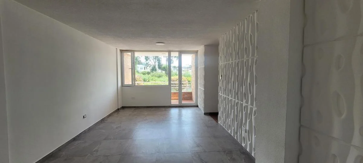 Vendo Departamento en Norte de Quito Calle Legarda 3 Dorm. — imagen 4