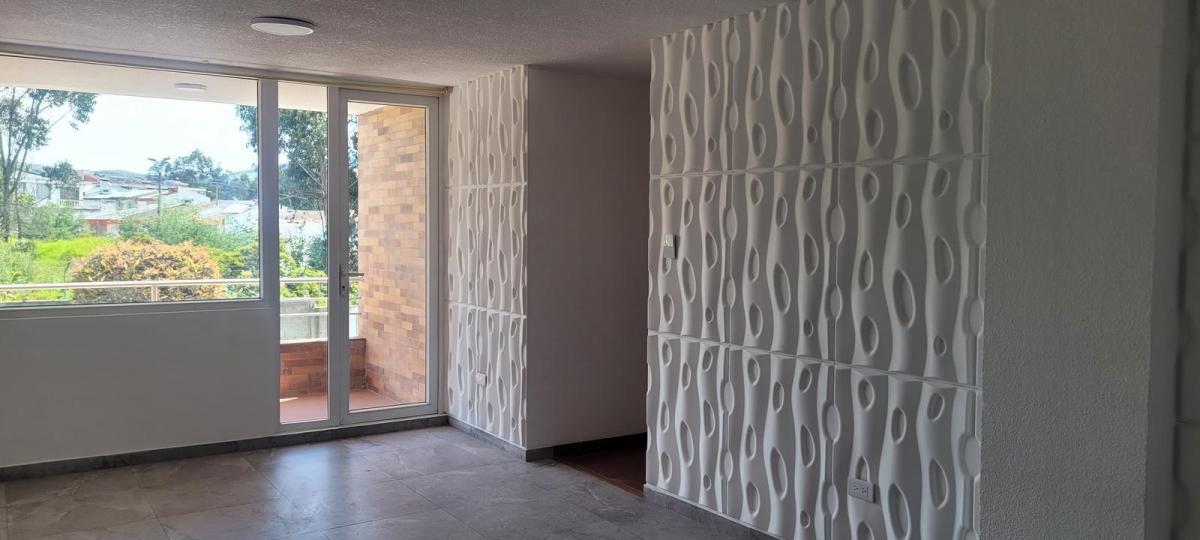 Vendo Departamento en Norte de Quito Calle Legarda 3 Dorm. — imagen 2