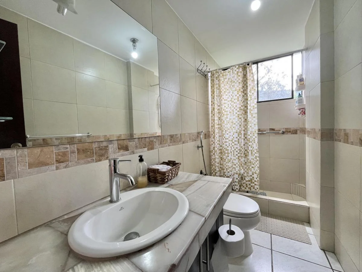 Departamento de Venta Dentro de Miravalle 2 Cumbayá — imagen 4