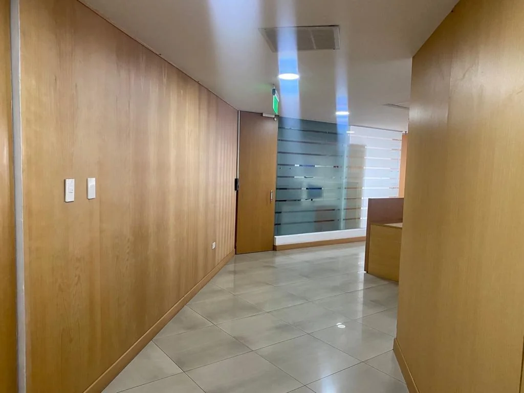 Av Amazonas, Oficina en Venta, 650 m², 3 Ambientes — imagen 4