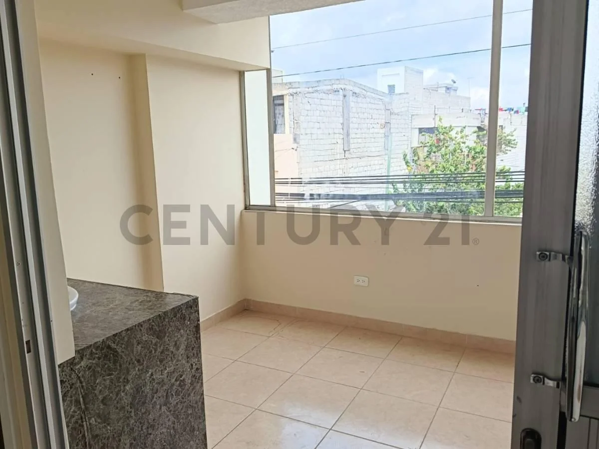 Oficina en Venta en Calderón, Excelente Ubicacion Comercial y Alta Visibilidad — imagen 5
