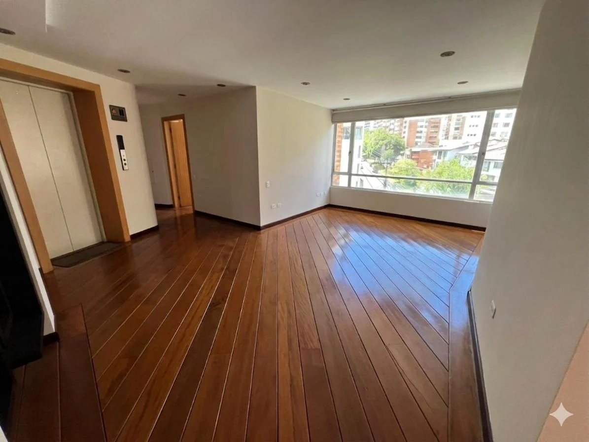 Vendo Departamento, Sector Gonzalez Suarez, 140 m, 155.000 Dólares. Provincia de Pichincha — imagen 5