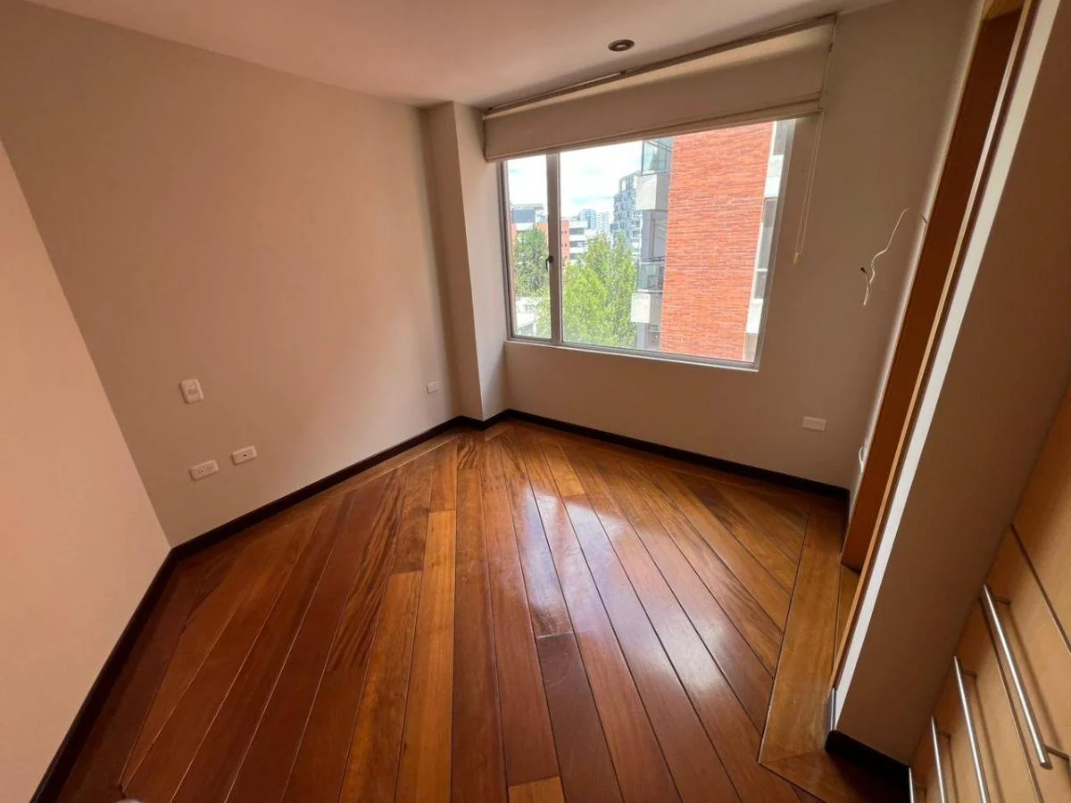 Vendo Departamento, Sector Gonzalez Suarez, 140 m, 155.000 Dólares. Provincia de Pichincha — imagen 2