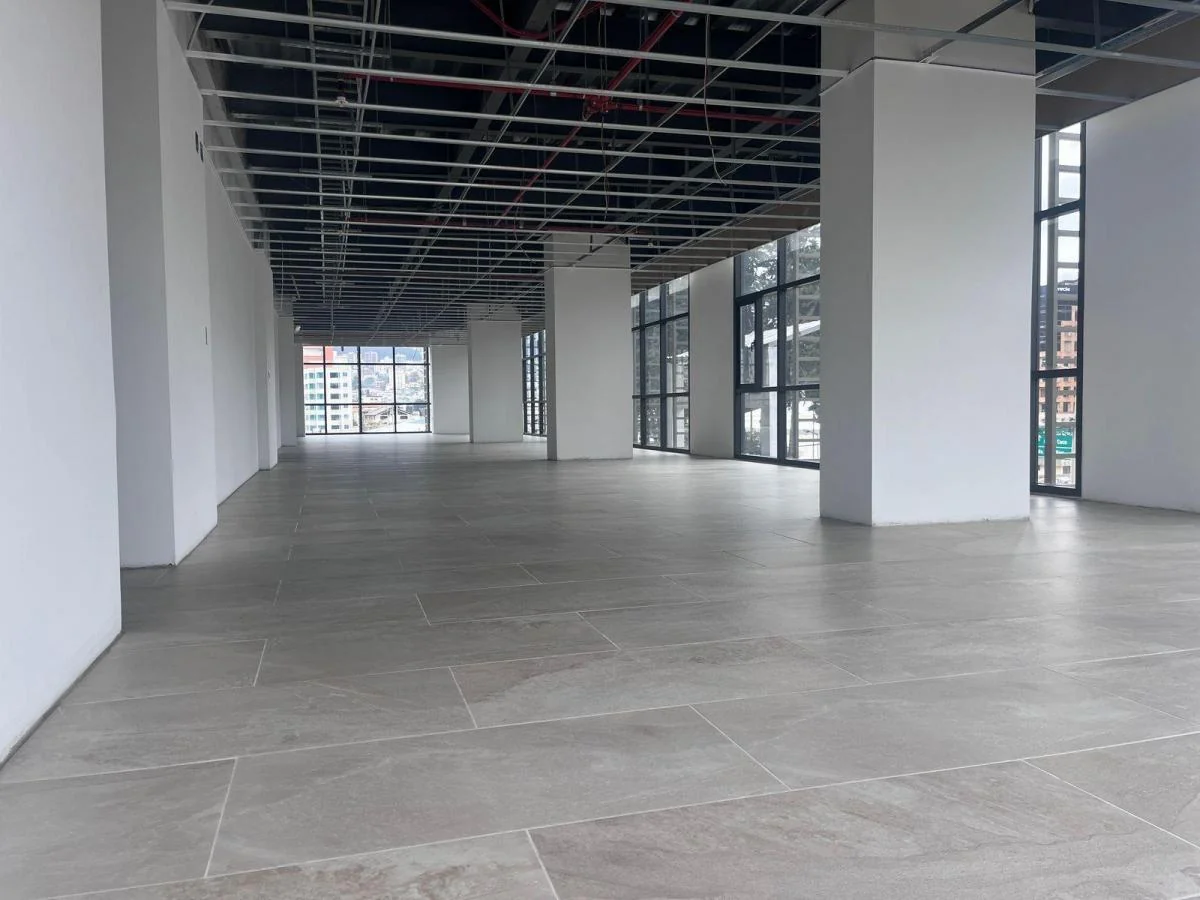 El Batán, Oficina en Venta, 494.98 m², 2 Ambientes — imagen 2