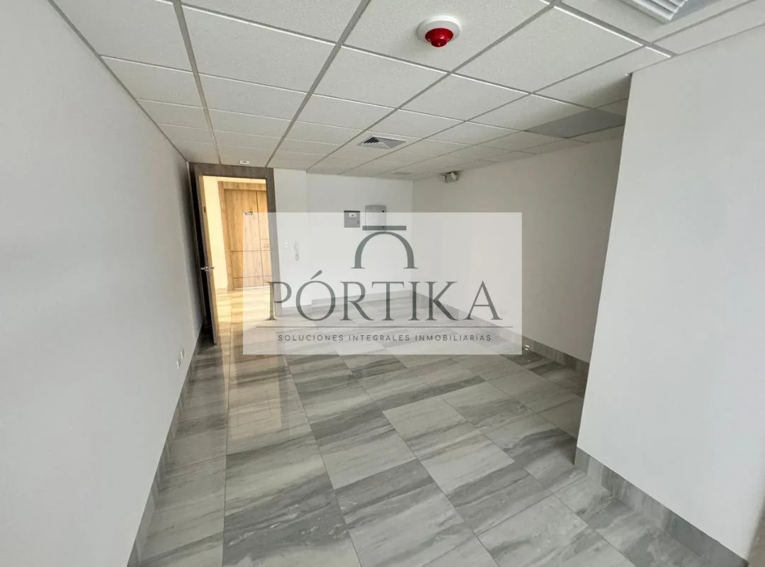 Venta Oficina - Platinum II - Vía Samborondon, Guayas — imagen 4