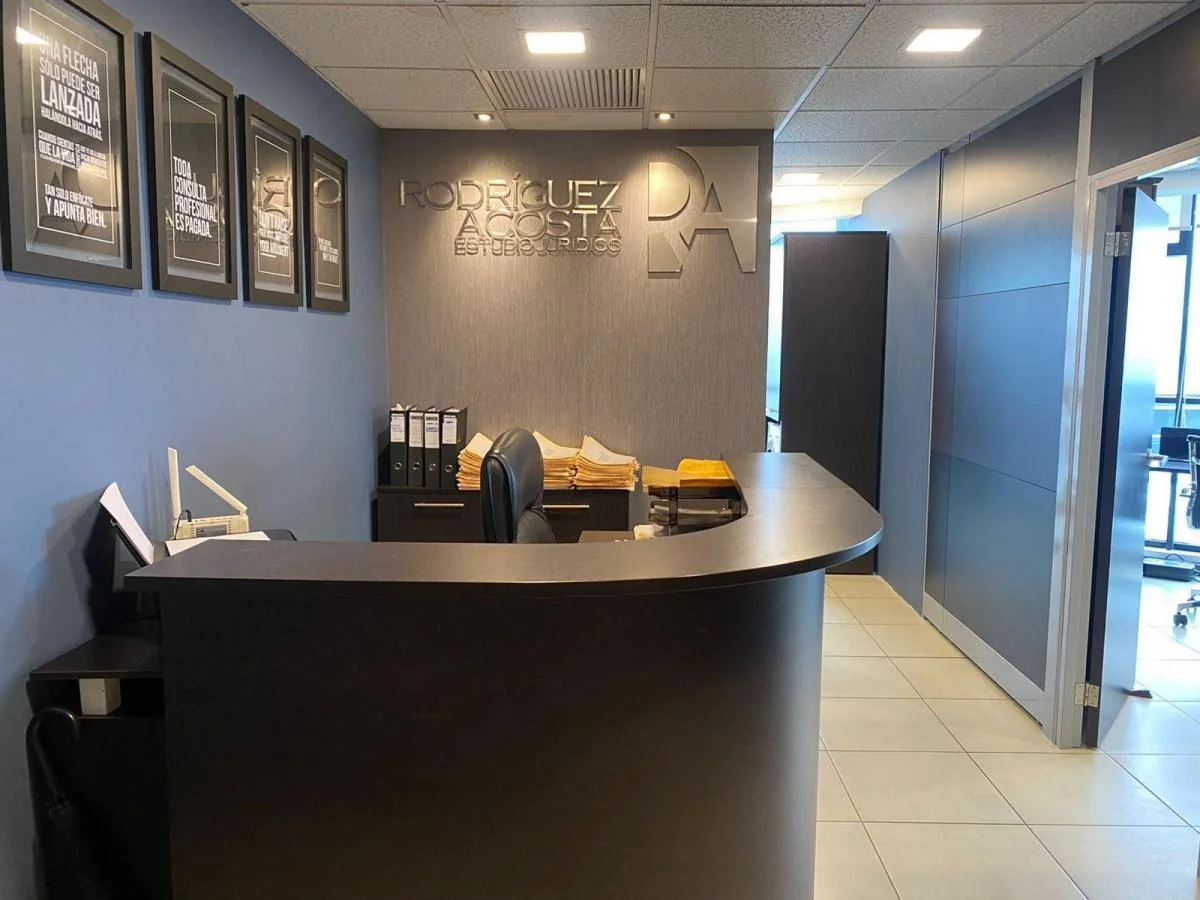 Venta Oficina Vista Al Rio - Emporium - Puerto Santa Ana, Guayas — imagen 4