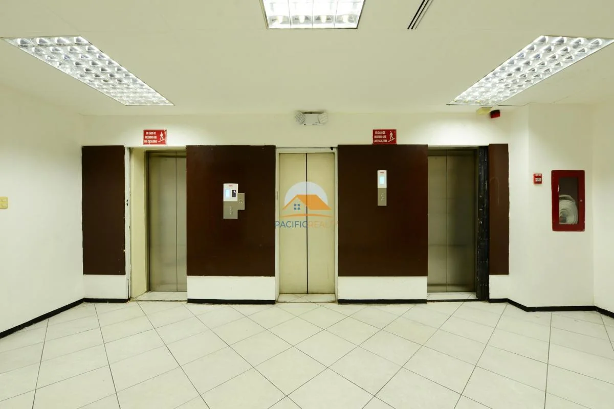 Espectacular Oficina (Todo El Piso) de 450 m² Ed. Salco, Guayas — imagen 4