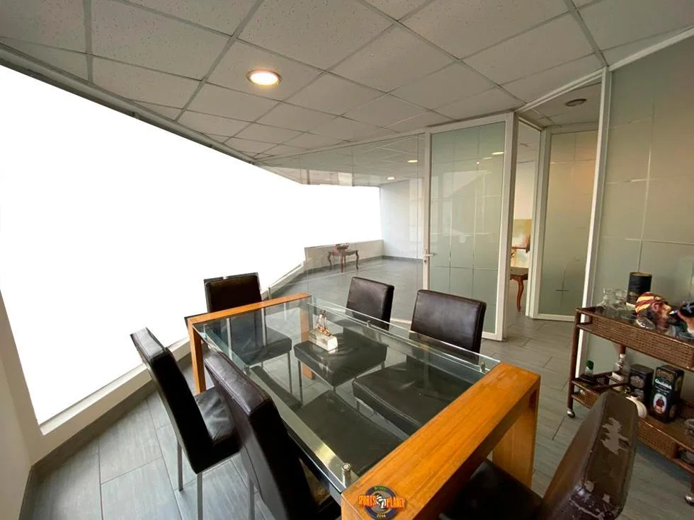 Venta Súper Oficina 60 m² - Megamaxi — imagen 4