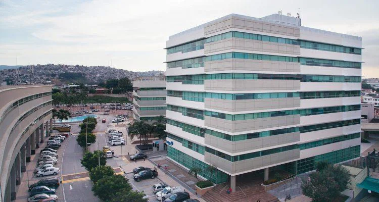 Moderna Oficina en 5to Piso Edificio Corp 3 Oficina de 232 m² – Parque Empresarial Colón, Guayas — imagen 4