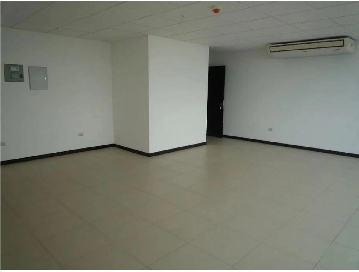 Alquiler o Venta de Oficina en Edificio Bellini con Vista Al Rio, Guayas — imagen 2