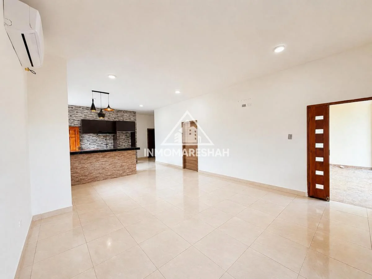 Casa en Venta con Amplio Espacio y Moderno Diseño en Lago Agrio — imagen 2