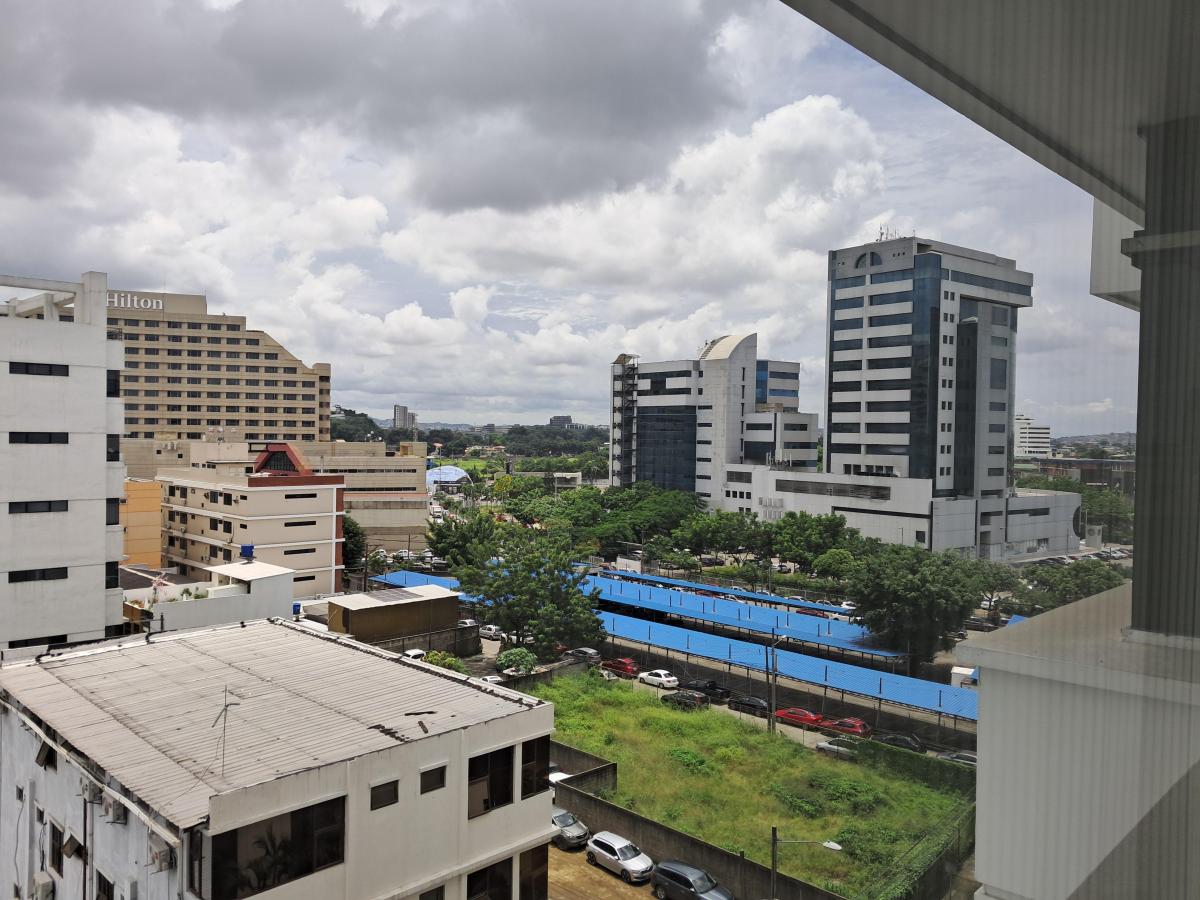 En Venta Elegante Oficina 98 m² Torres del Norte, Torre a Jyam, Guayas — imagen 6