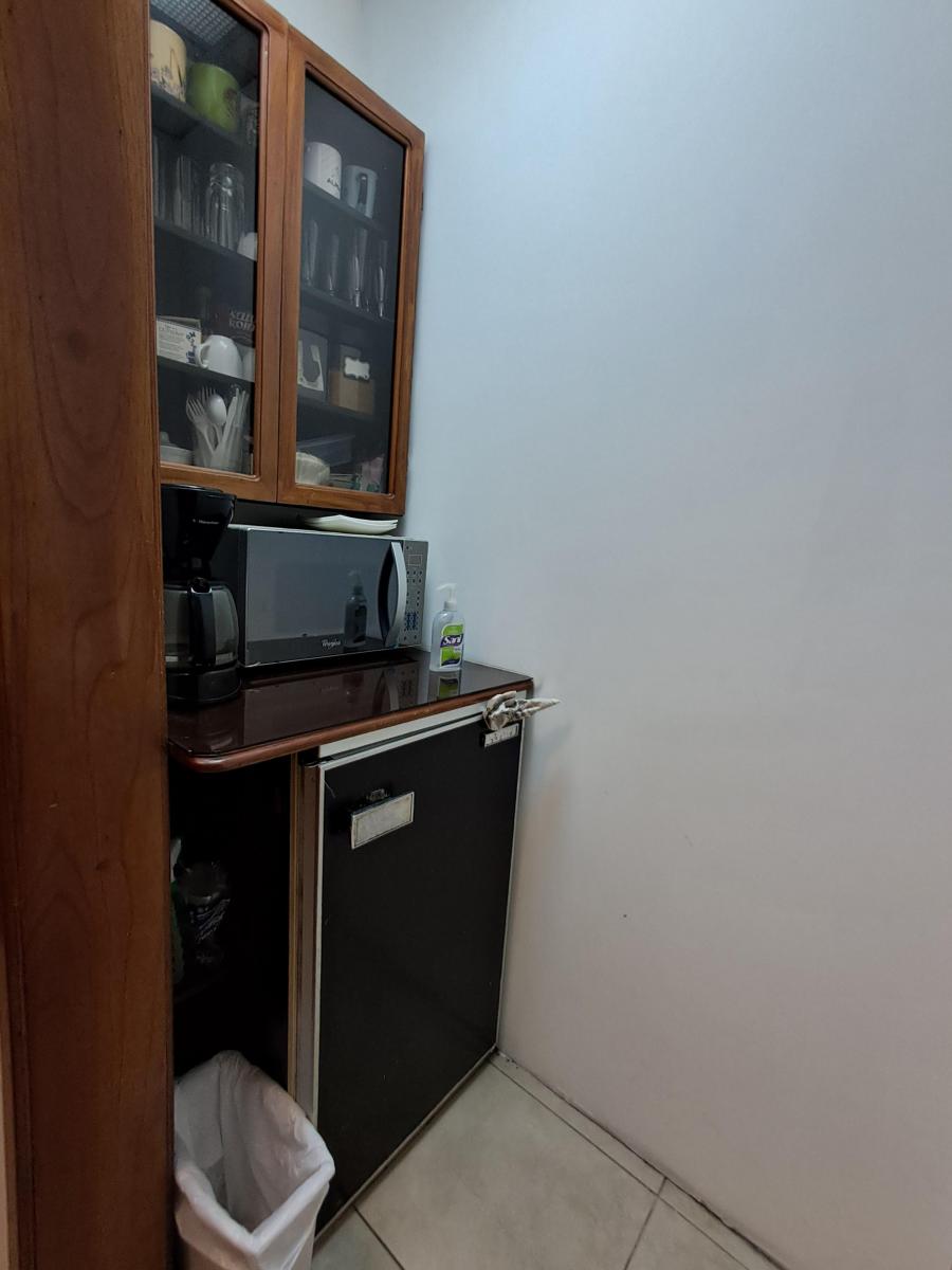 En Venta Elegante Oficina 98 m² Torres del Norte, Torre a Jyam, Guayas — imagen 5