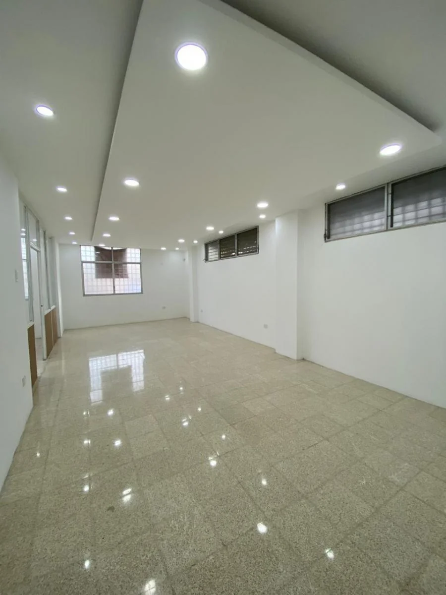 Kennedy Vieja, Alquilo Oficina, o Vendo, Valor Negociable, Guayas — imagen 4