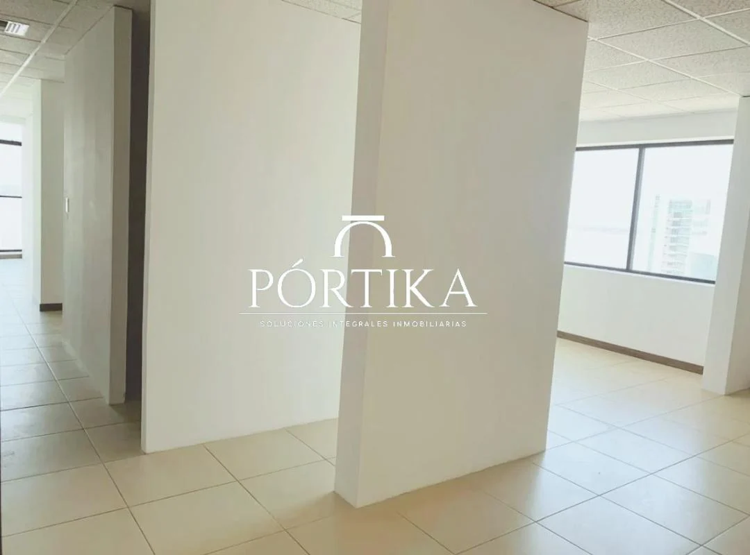 Venta Oficina - Emporium - Puerto Santa Ana, Guayas — imagen 9