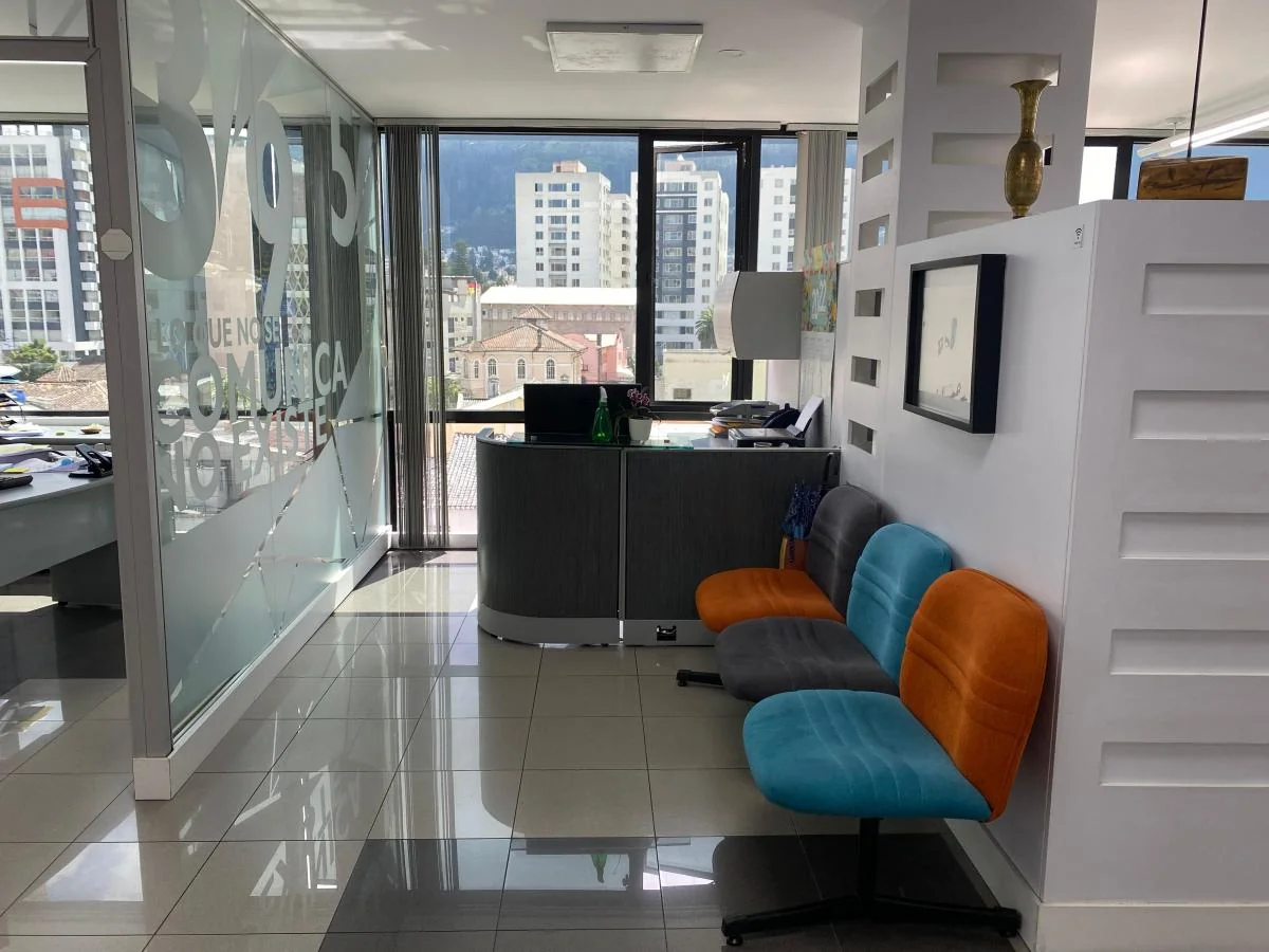 Oficina de Venta Sector Av Orellana — imagen 2
