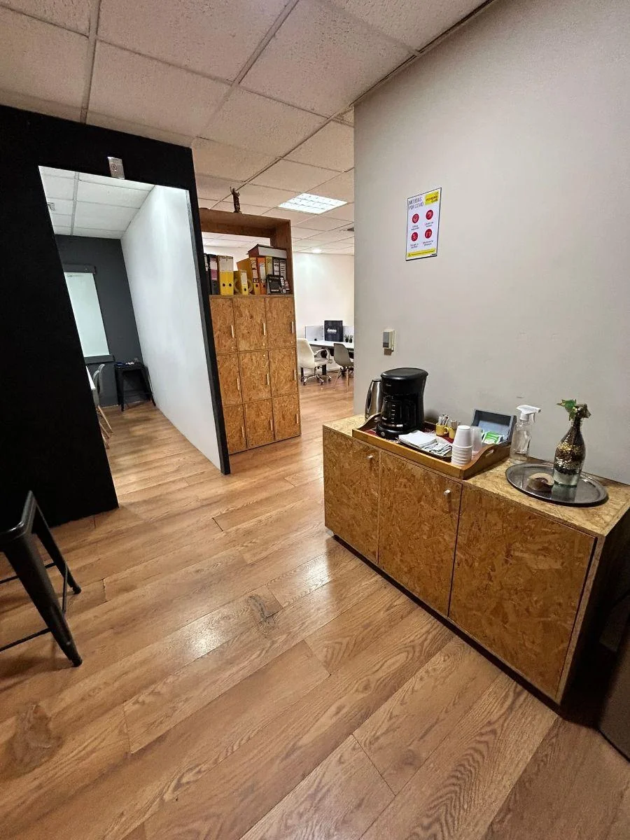 Linda y Funcional Oficila en Edificio Executive Center (Nobis), Guayas — imagen 4